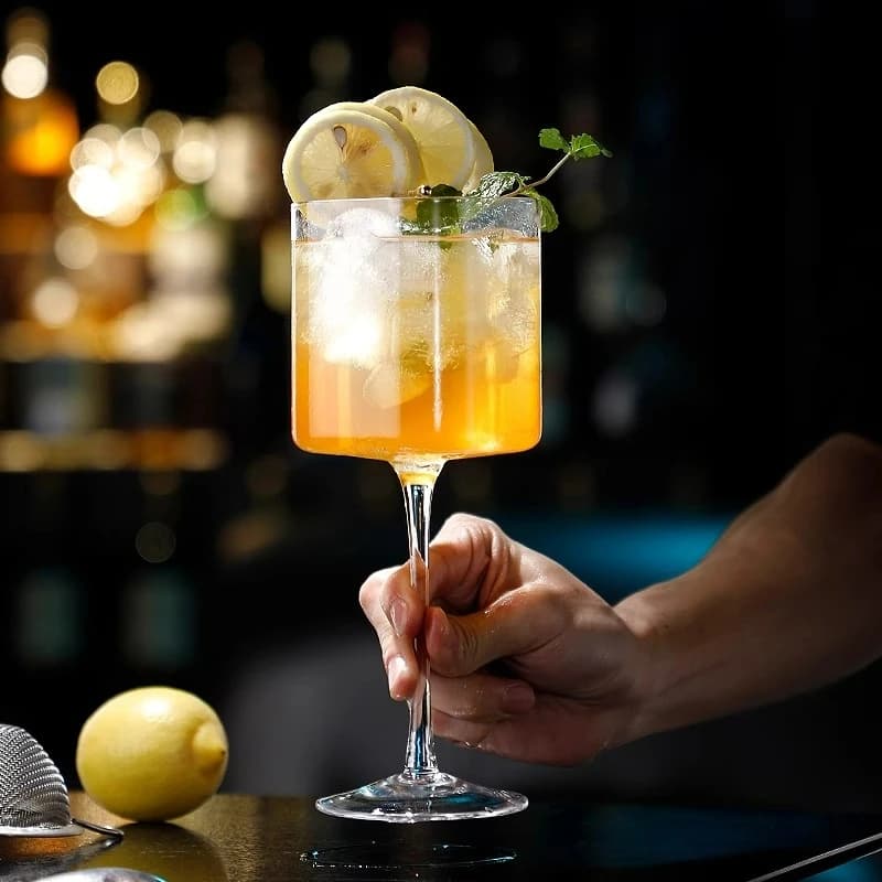 Bicchieri da Cocktail creativi bicchieri bicchieri di vetro quadrati bicchieri da Martini alti bicchieri da miscelazione trasparenti bicchieri da vino personalizzati strumenti da Bar