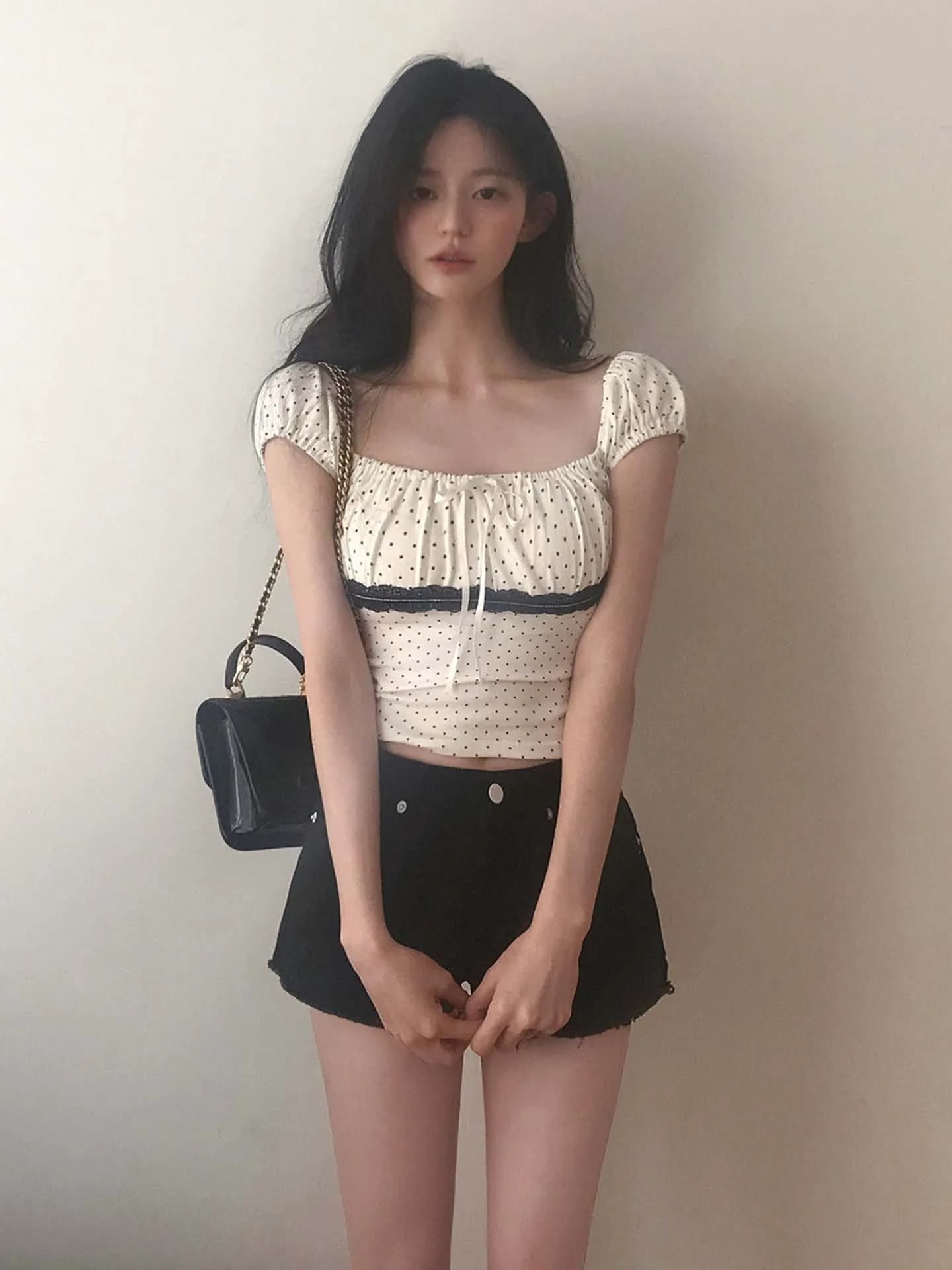 WEEKEEP Polka Dot Bubble Sleeve T-Shirt Short Sleeve Lace Patchwork Square Collar Slim Fit Knot Street Style Top