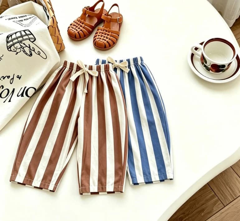 Pantaloni per bambini 0-6 anni, pantaloni sportivi casual alla moda per ragazzi, abbigliamento esterno primavera autunno, pantaloni per bambini piccoli, nuovo stile, abbinabili a tutto.