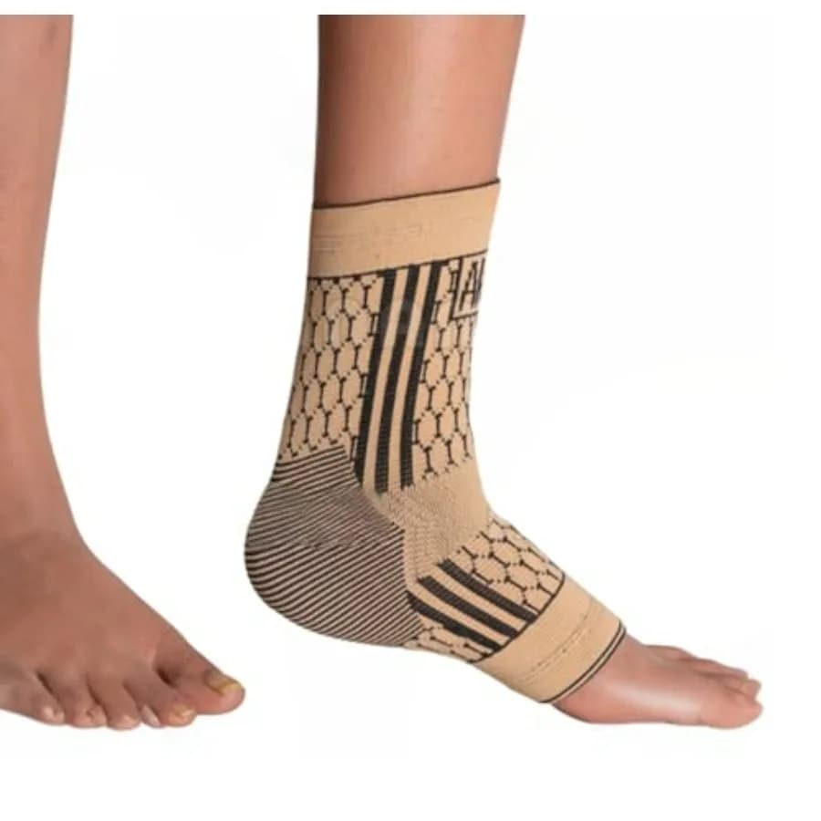 Supporto per caviglia Farmer's Craft, trattamento idratante per talloni screpolati, stabilizzatore regolabile in neoprene traspirante.
