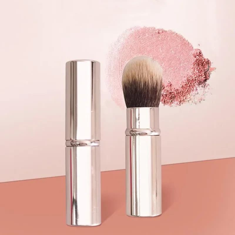 1 pz Pennello Cosmetico Piccolo Retrattile, Mini Portatile per Polvere Viso, Fard e Illuminante, con Setole in Fibra e Manico in Metallo