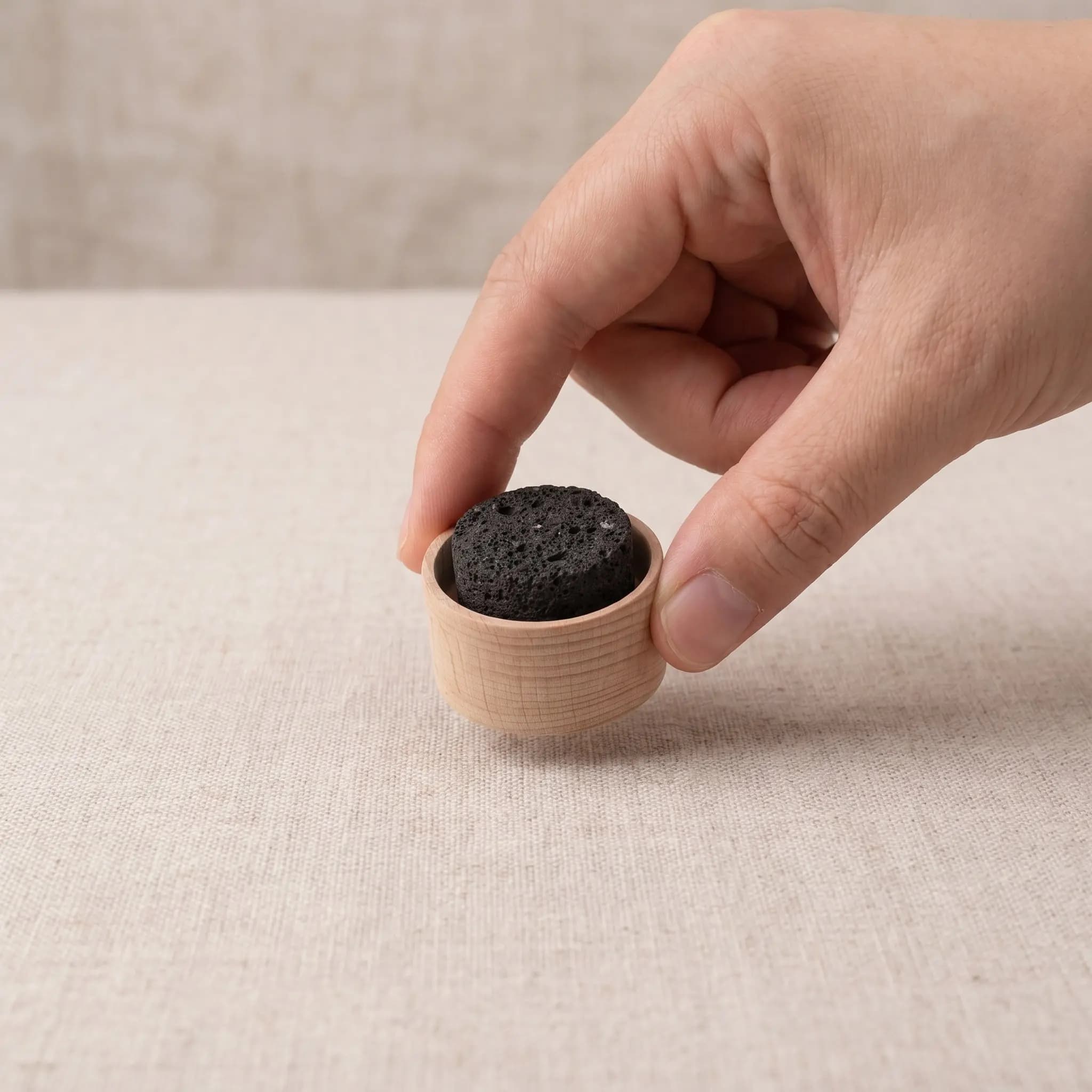 Lava Stone Diffuser Handcrafted Wood Base Flameless Oil Evaporative Diffuser for Office Bedroom Rustic Home Fragrance Decor