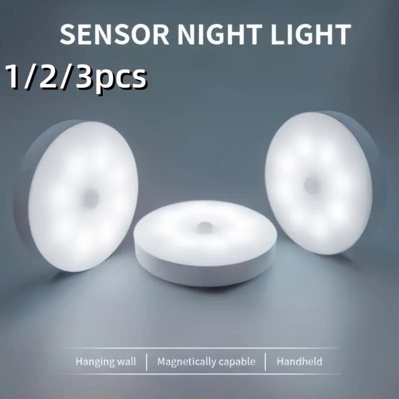 Confezione da 2 luci notturne con sensore di movimento, luci da parete con presa USB con accensione/spegnimento automatico per scale, corridoi, comodini - Nessun cablaggio richiesto