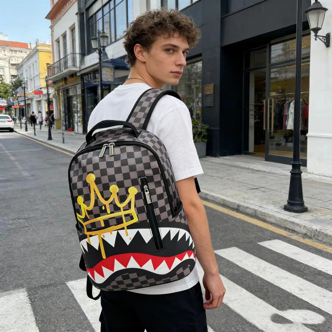 Fashionable Men's and Women's Backpacks, Trendy Backpacks, Large-Capacity Shark Mouth Outdoor Travel and Commuting Computer Backpacks, the Perfect Gift for Children