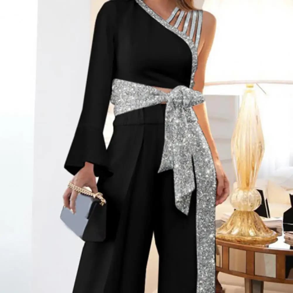 Completo Donna 2026: Blusa Monospalla con Fiocco e Pantaloni a Vita Alta a Gamba Larga con Finiture Glitterate - Elegante Outfit Femminile