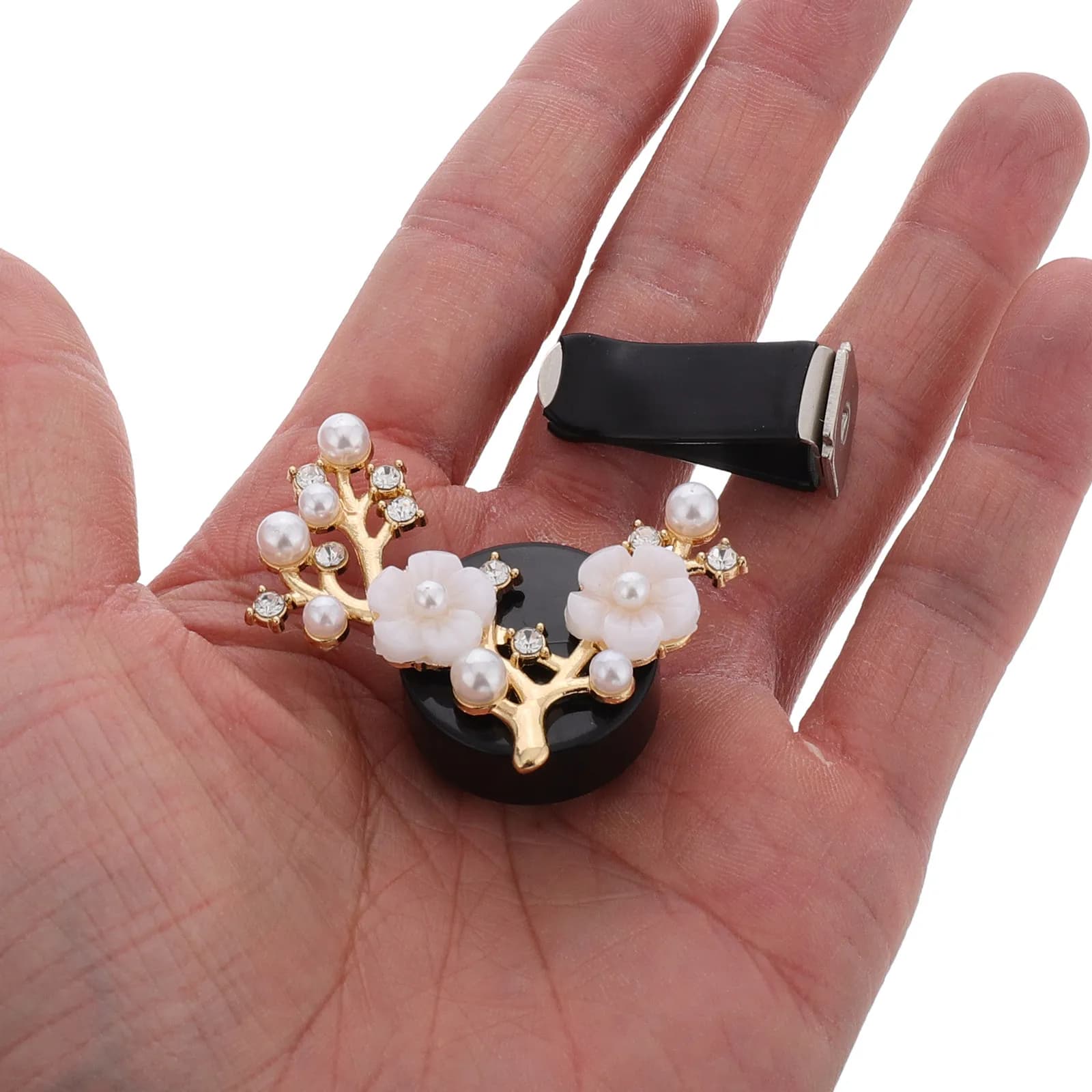 Garbage Clip for Daisy Shaped Air Car, Conditioner Decoration, Aromatherapy Deodorant, Elegant Accessories for Interior Cars