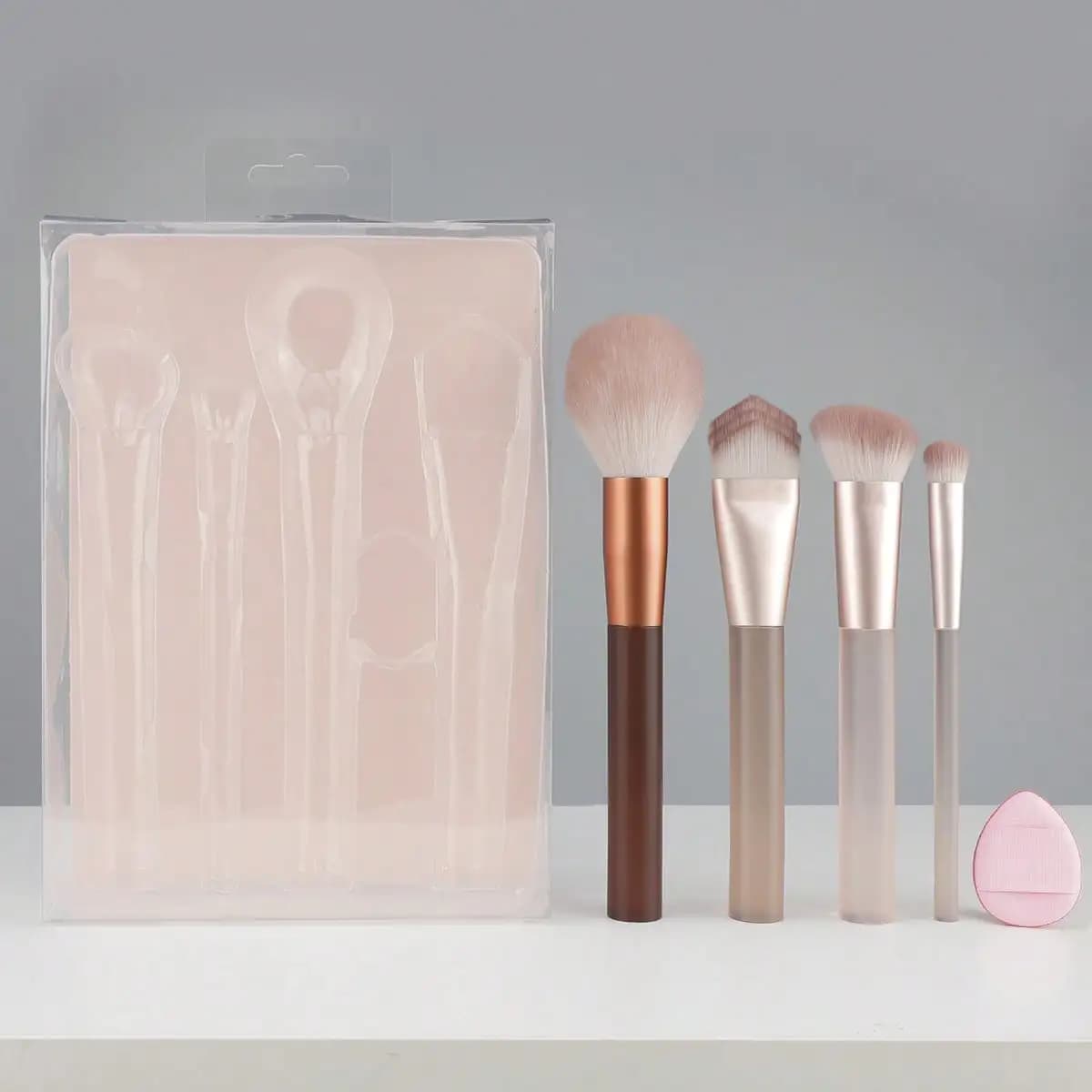 4-Piece Pink Double-Ended Makeup Brush Set: Professional Foundation Brush, Blush Brush, and Concealer Brush—Perfect for Women