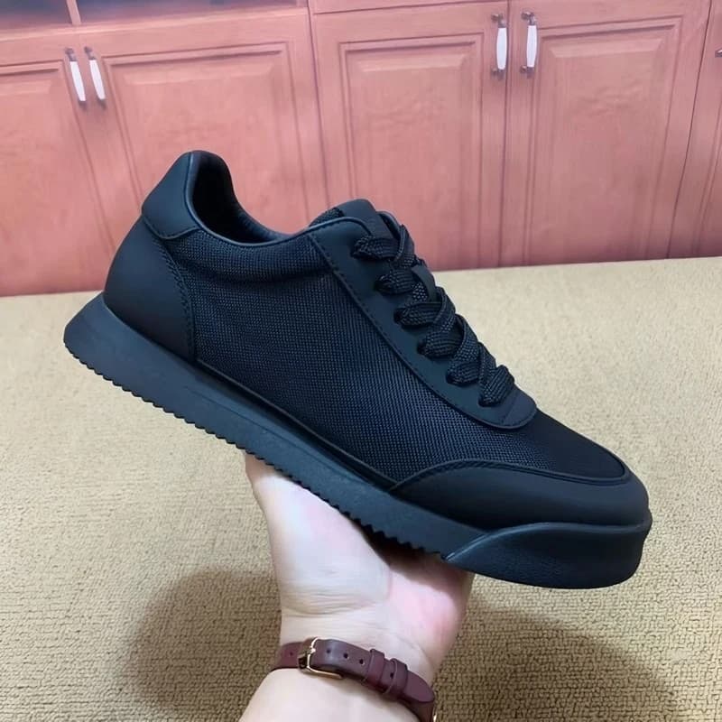 Scarpe da Corsa Outdoor con Suola Spessa, Sneakers Unisex con Chiusura Rotante, Ammortizzanti e Antiscivolo per Fitness e Running