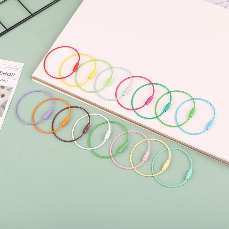 10 pz Lunghezza Casuale 15 cm Cavo di Acciaio Raccoglitore Anello Cavo di Acciaio Portachiavi Cavo Bagaglio Tag Anello Filo Portachiavi