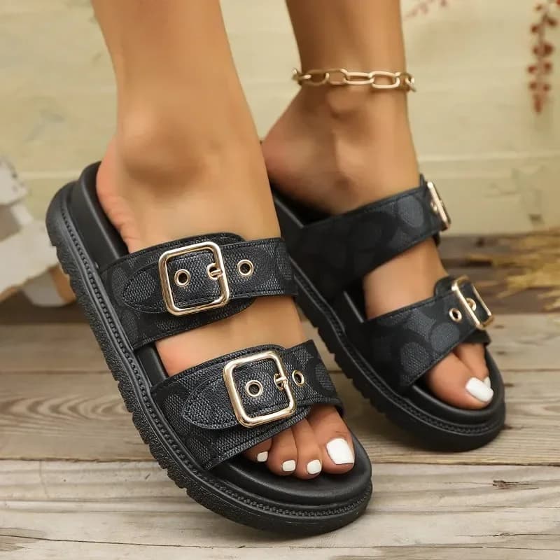 2025 Sandali da donna nuovi estivi Coppia di moda Pantofole piatte Sandali con plateau con fibbia regolabile Pantofole da spiaggia casual all'aperto