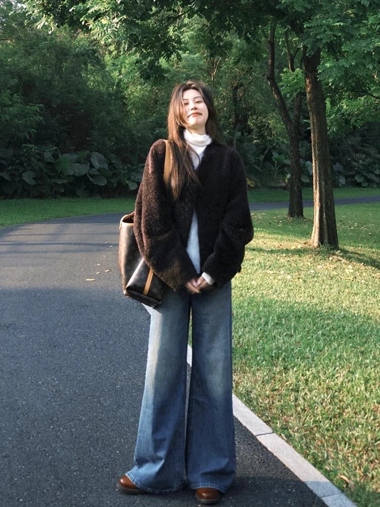 Retro American Blue Washed Bell Bottom Jeans High Waist Women's Long Pants Loose Fit Wide Leg Autumn Winter Fashion