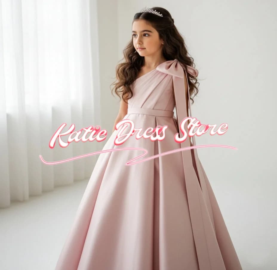 Elegante abito da ragazza di fiore in raso personalizzato rosa per abiti da ballo da prima comunione per feste di compleanno per bambini gonfi con una spalla