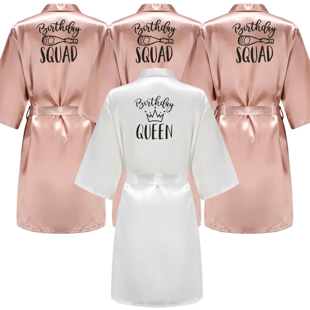 Compleanno Queen&Squad Party Robe Satin Donna Donna Spogliatoio Regalo Kimono