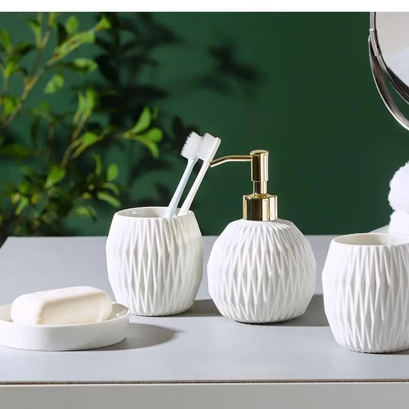 Bagno nordico, forma in rilievo in ceramica verde scuro, dispenser di sapone, piatto, tazza per collutorio, forniture per il bagno, set
