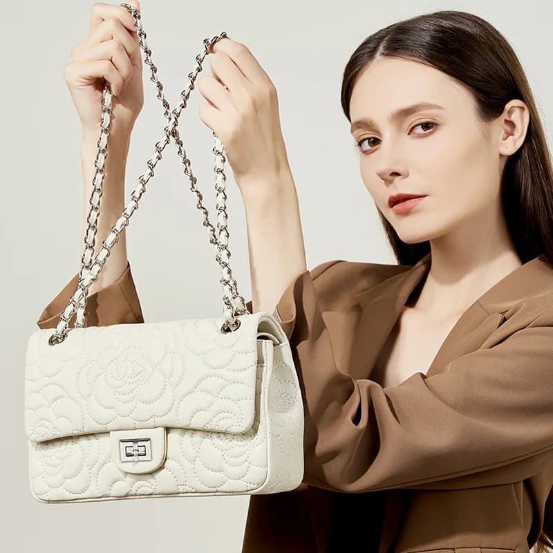 Top Grain Highland Lambskin Shoulder Bag Genuine Leather Quilted Crossbody Purse Luxury Designer Chain Strap High Quality Tote