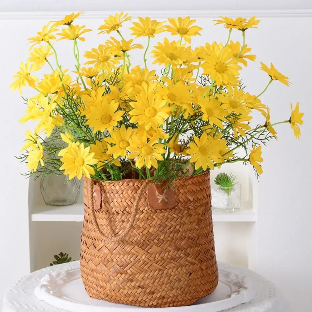 5 Heads Artificial Daisy Flowers DIY Plastic Fake Chrysanthemum Elegant Realistic Fake Plants Wedding Birthday Decor