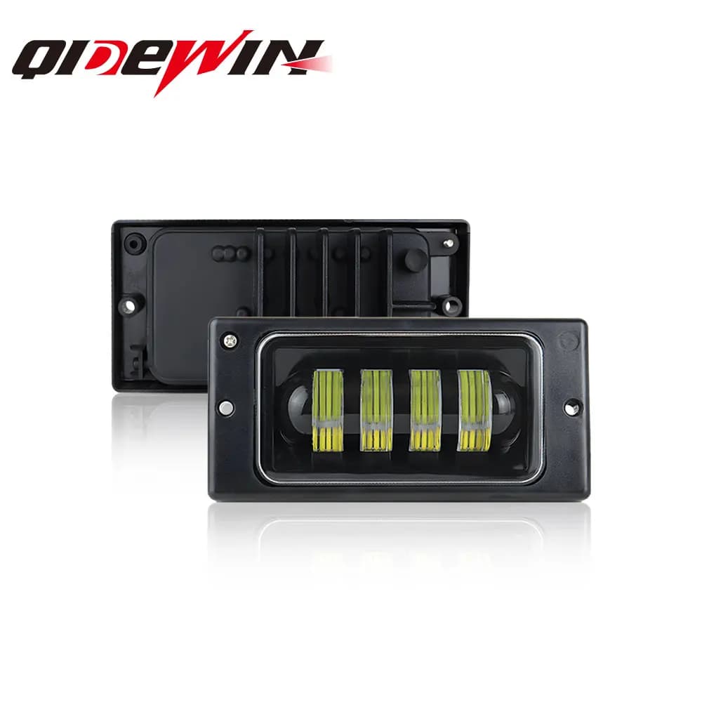 Gruppo fendinebbia a LED per auto Fendinebbia quadrato che passa faro impermeabile 12V 6000K Fendinebbia anteriore per auto bianche per Lada 2110 -2117