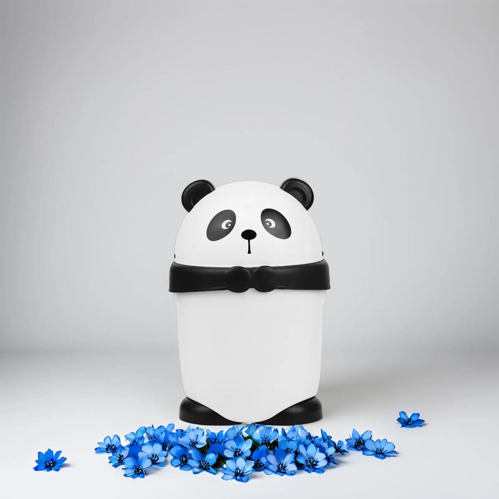 Panda Trash Can Small Flip Lid Plastic Desktop Trash Bin Bathroom Office Garbage Can Garbage Bin Trashcans for Kitchens with Lid