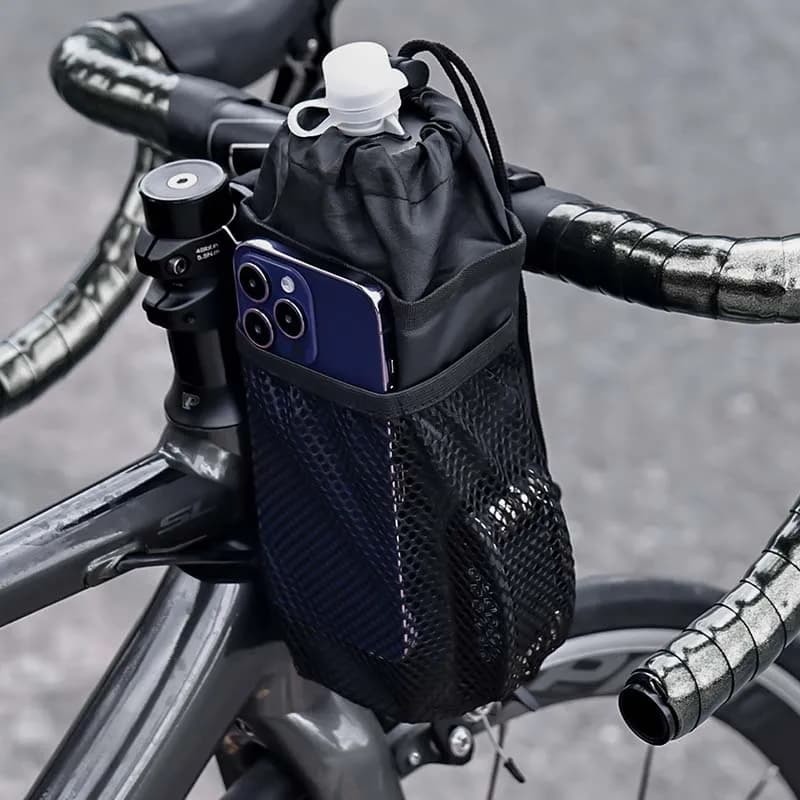 Logo personalizzato Cycle Bike Bottiglia d'acqua Porta bollitore Impermeabile Ghiaccio Isolamento termico Borsa per bottiglia d'acqua per manubrio della bicicletta