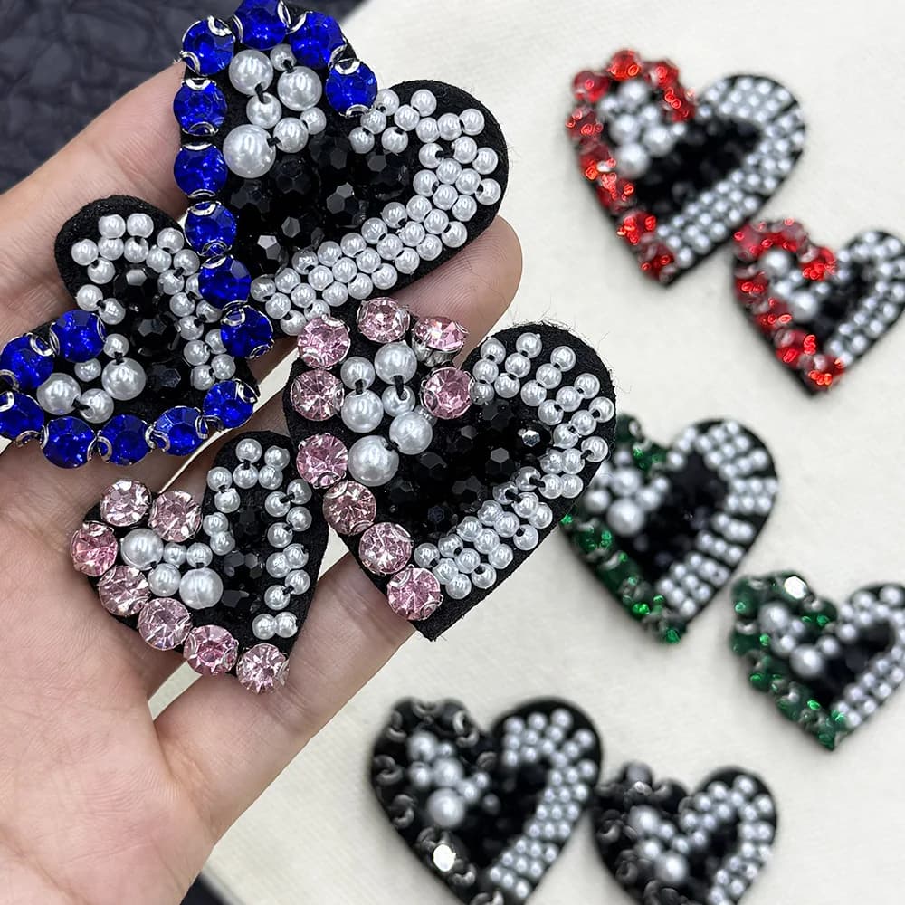 Applicazione a cuore con strass per vestiti, scarpe, borse, pantaloni, accessori da ricamo