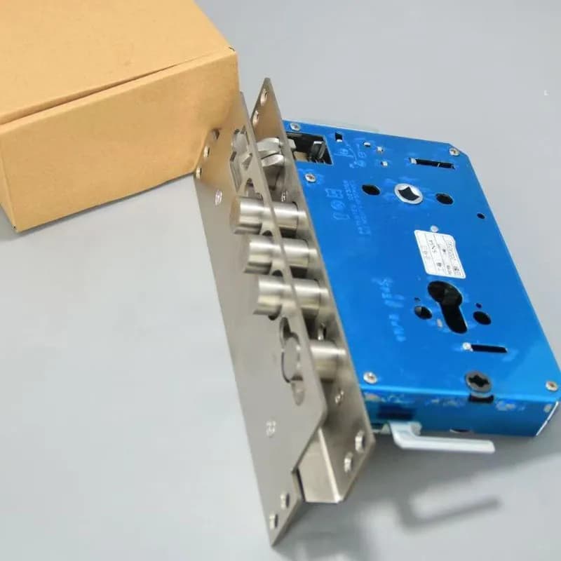 6068 Dimensioni del corpo della serratura delle impronte digitali a doppia fila a doppio strato a forma di U 70-240 per la custodia Smart Lock Shell della parte della serratura della porta