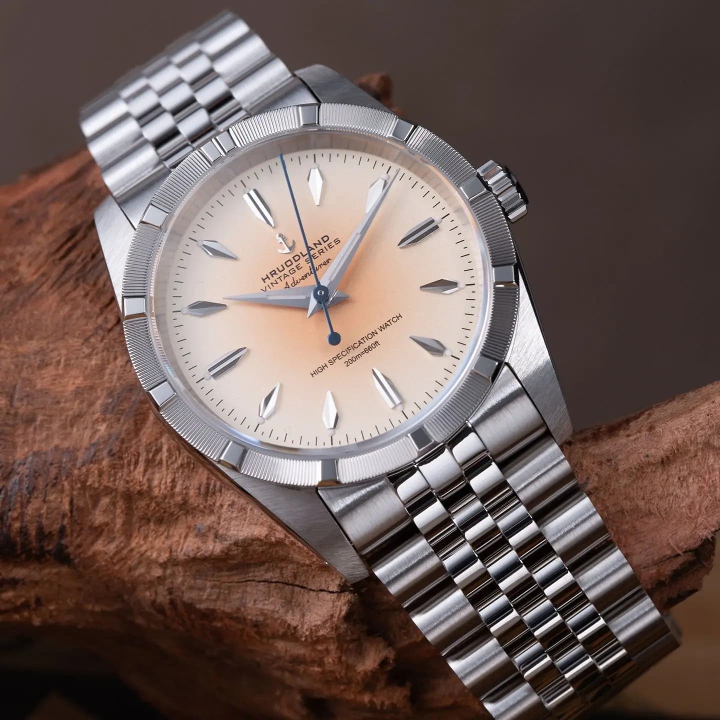 Hruodland Orologio automatico da uomo 36mm Orologio da polso meccanico Diver 20ATM Impermeabile BGW-9 Movimento luminoso in zaffiro PT5000 per uomo
