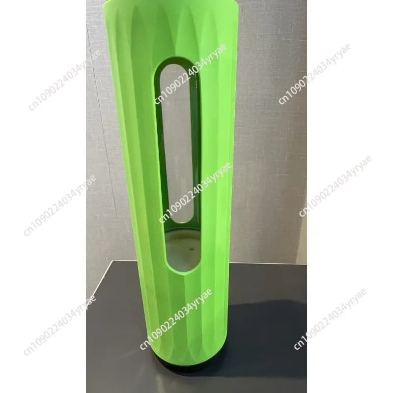 The second generation of 3-ball containers The first electric tennis ball pressurizer