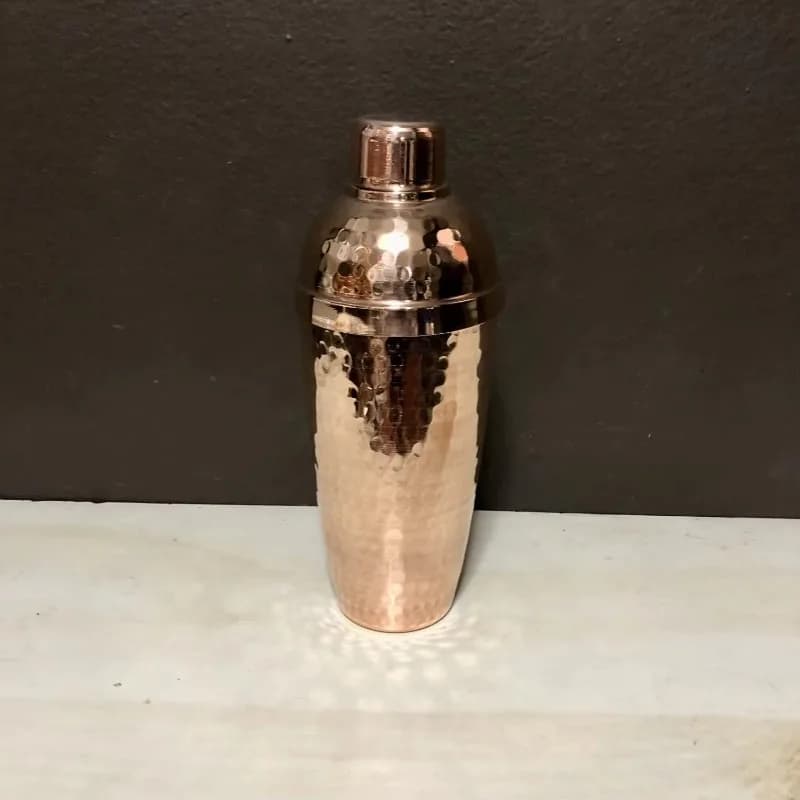 600ML Copper Cocktail Shaker Hammered Polished Style Metal Shaker Bar Home Mixing Tool
