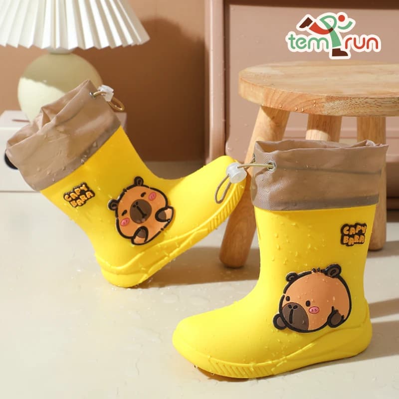 Kids Rain Boots Model Capibara Cartoon for Boys and Girls Waterproof Rain Boots for students with rubber non-slip elastic band