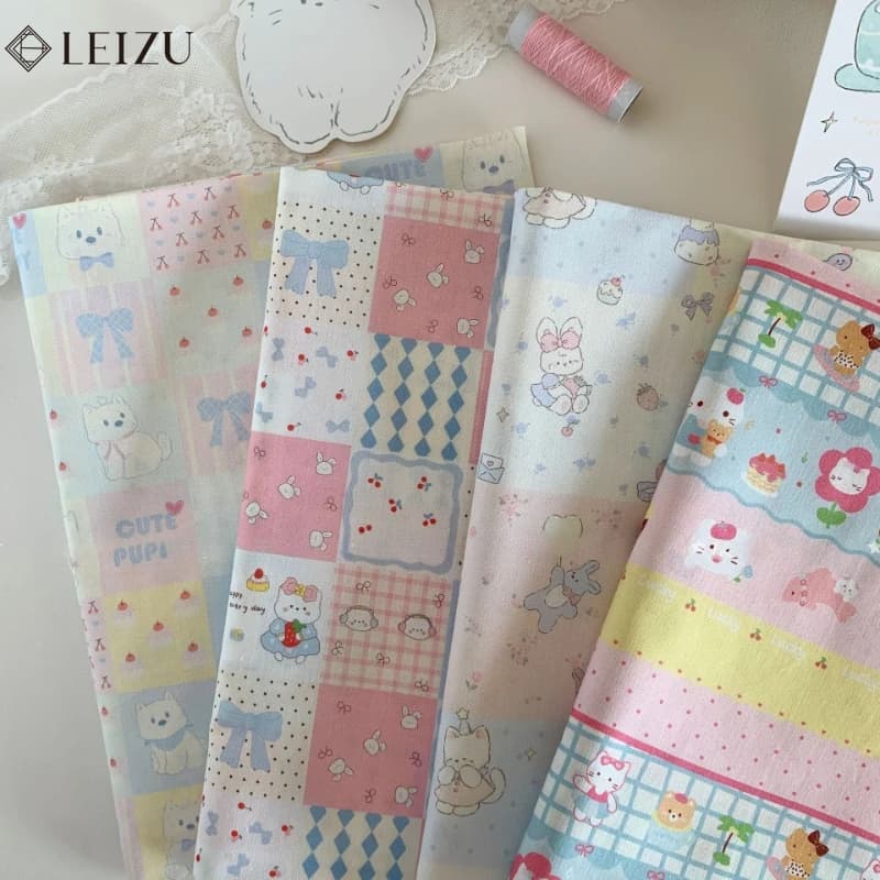 0.5/1M Cute Cartoon Printed Fabric Cat Dog Patchwork Fabric Pure Cotton Cloth for DIY Sewing Clothing,Pajamas,Tablecloth,Curtain