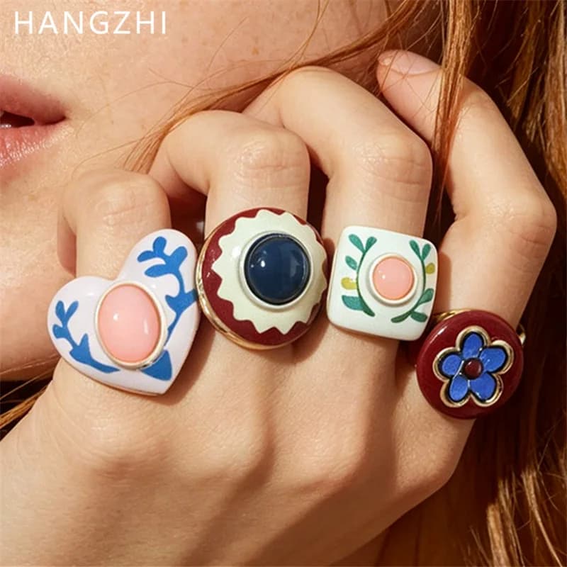HangZhi Vintage Elegant Geometric Round Enamel Flower Heart Opening Ring Rural Ethnic Style Jewelry for Women New