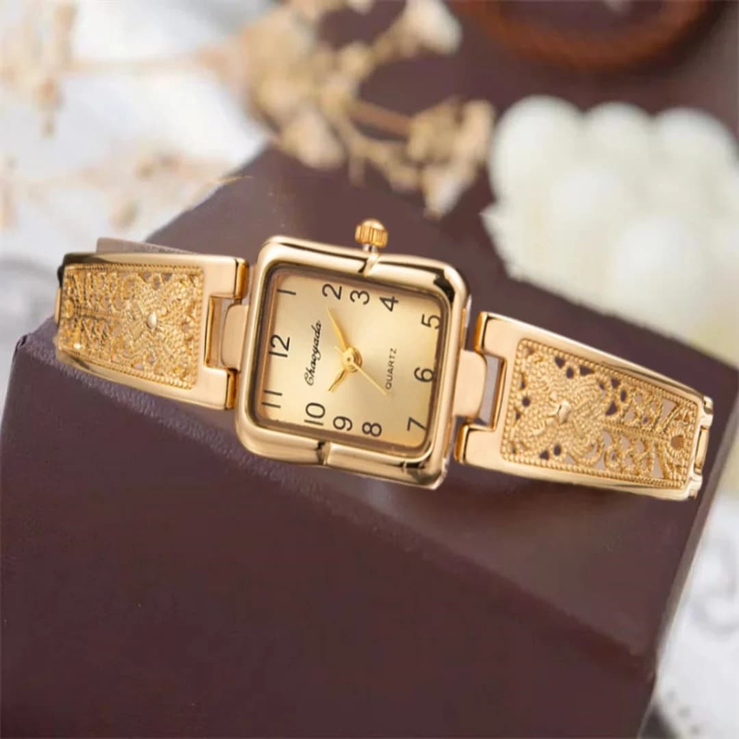 Elegant Women's Watch Fashion Women's Wrist Watch with Luxury Silver Gold Square Alloy Quartz Strap from Best Brands Montres Gift Watch