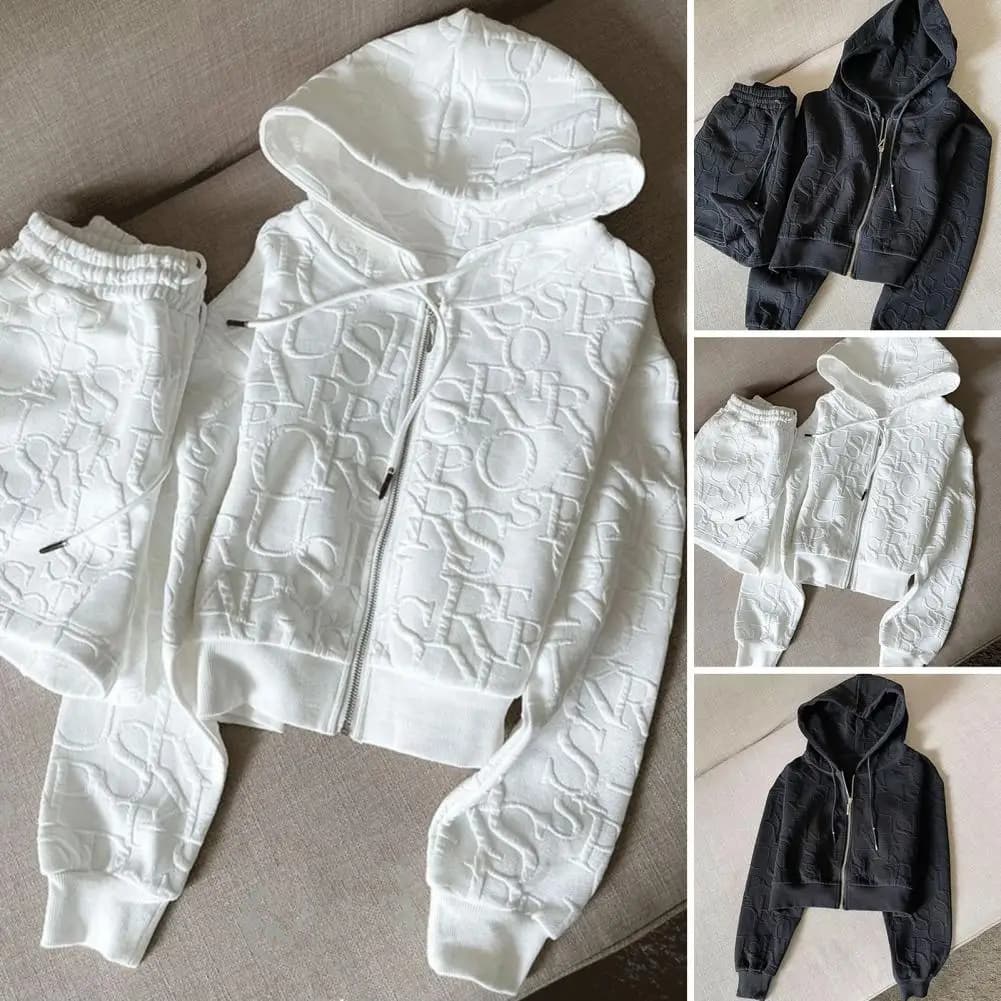 Women's suit 2026 new spring fashion letter sportswear suit women's street age-reducing zipper sweatshirt shorts two-piece set