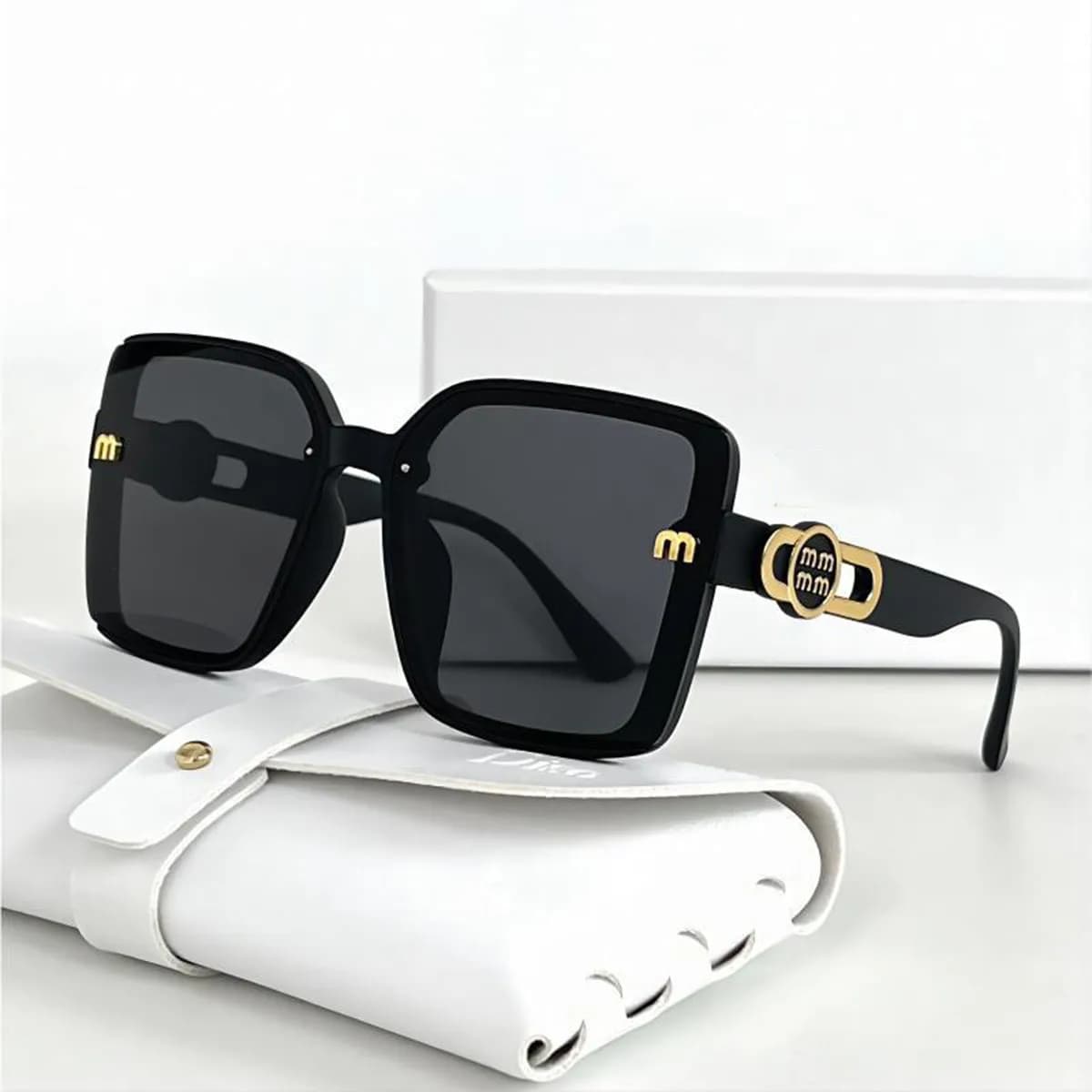 New Fashionable Sunglasses with High-end Feel, Large Frame, Light Luxury Sunglasses for Women, Sunscreen Glasses Frame