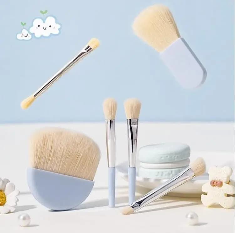 Set of 6 mini portable makeup brushes with box, for foundation, fard, concealer and cosmetic mixing