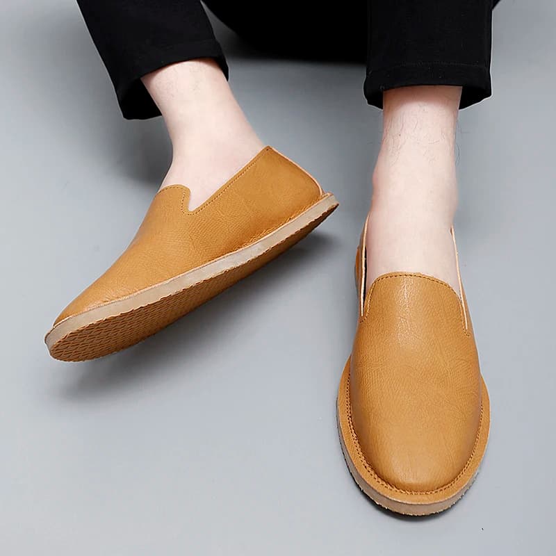 Men's Genuine Leather Shoes Handmade Flat Soles for Daily Commuting Loafers Men's Business Casual Shoes Simple Versatile 44 45