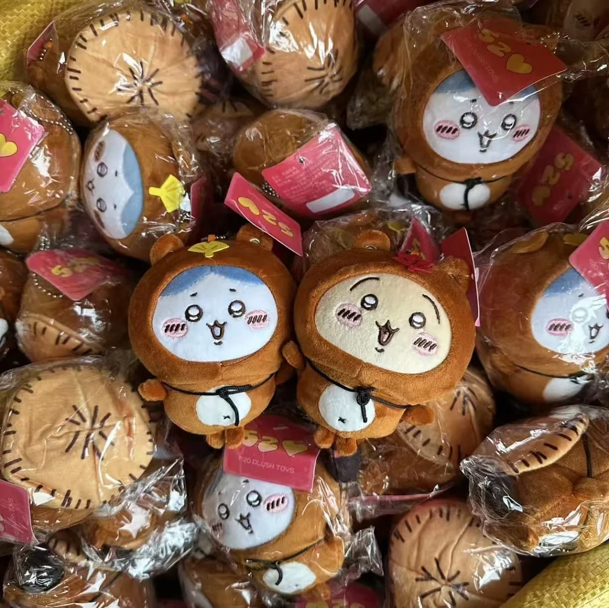 Portachiavi Peluche Chiikawa Tanuki, Bambola Anime Giapponese per Cosplay, Ciondolo Morbido e Soffice per Borsa, Regalo da Collezione per Fan