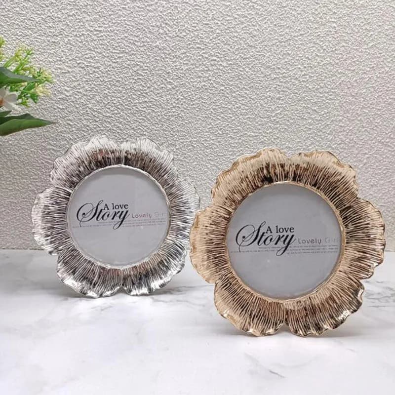 Modern Style Metal Suflower Shape Photo Frame Picture Frame Desktop Ornaments Photo Holder Display Home Decoration