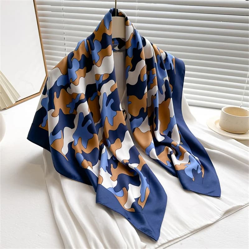 2024 New Fashion Luxury Brand Cloud Print silk scarf 90cm Twill Ladies Large Square scarves sun protection scarves scarf