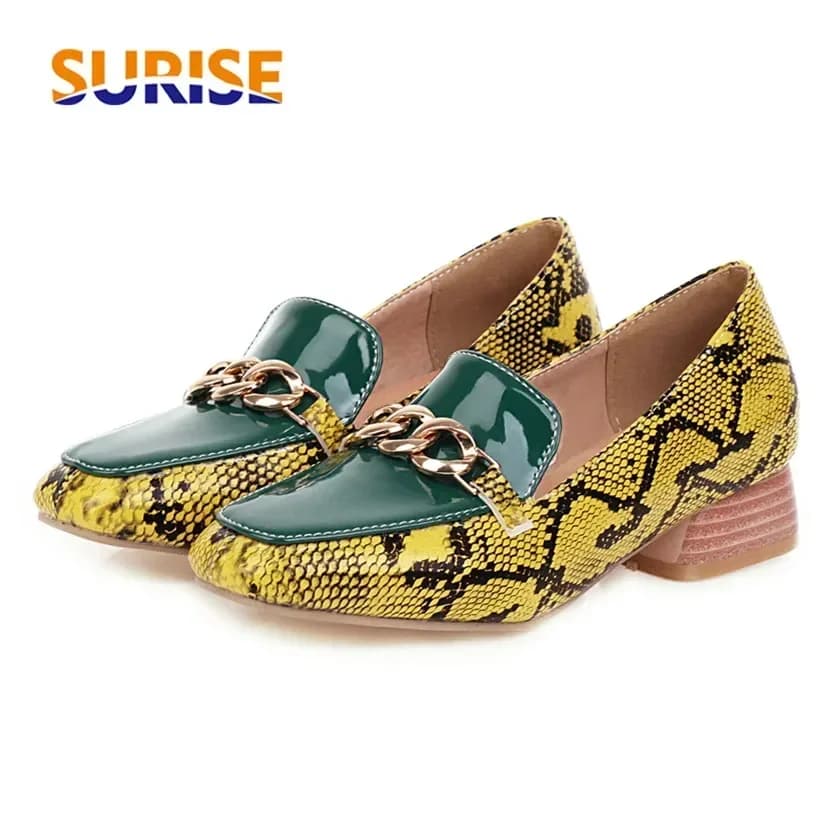 British Women's Mocassini White Yellow Fake Snake Skin Mocassini Random with metal chain patchwork in patent leather with square tip