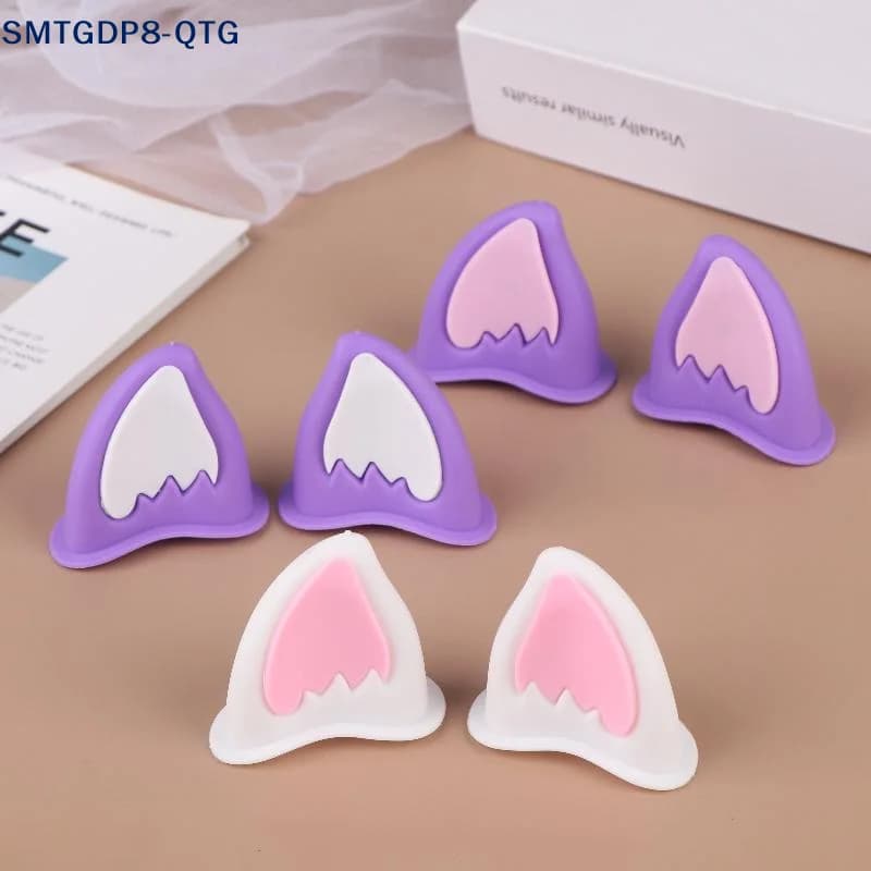 Decorazioni a forma di orecchie di gatto per casco da moto, accessorio adesivo per scooter, moto, skateboard e ciclismo.