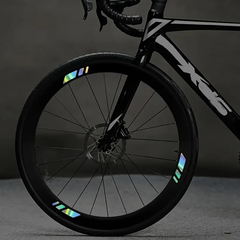 Set di 16 Adesivi Riflettenti per Mozzo Bicicletta, Strisce Decorative Luminose in PVC per Sicurezza e Stile del Cerchione MTB