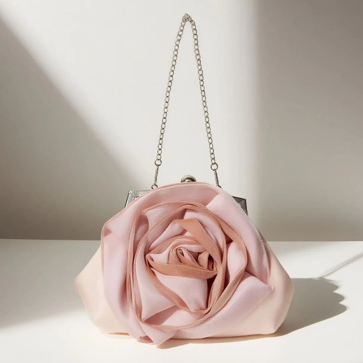 2026 Summer Roseflower Ladies Handbags Fashion Simple Black White Silver Apricot Small Chain Shoulder Bag Crossbody For Women