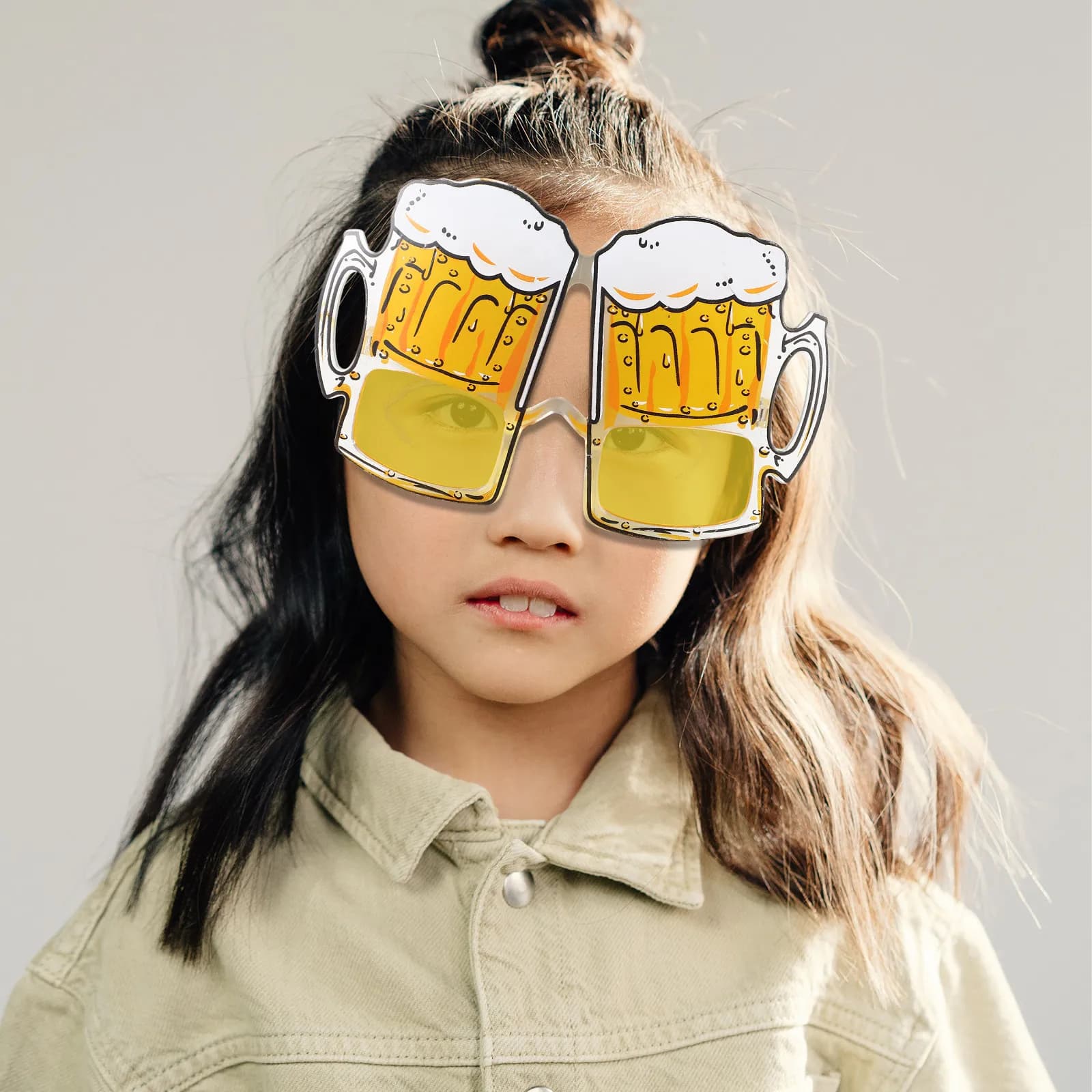2 Pezzi Bicchieri a Forma di Boccale da Birra, Accessori per Feste Oktoberfest, Occhiali Divertenti per Foto, Occhiali Decorativi per Feste di Compleanno e Celebrazioni a Tema Acquatico