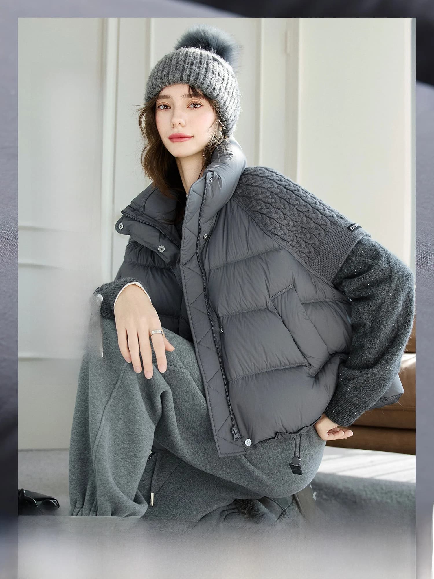 Gilet Imbottito in Piuma d'Oca Grande e Soffice da Donna, con Strati in Maglia e Patchwork, Caldo, in Pile Polare Pumpkin Valley Snow Memo, con Chiusura a Cerniera
