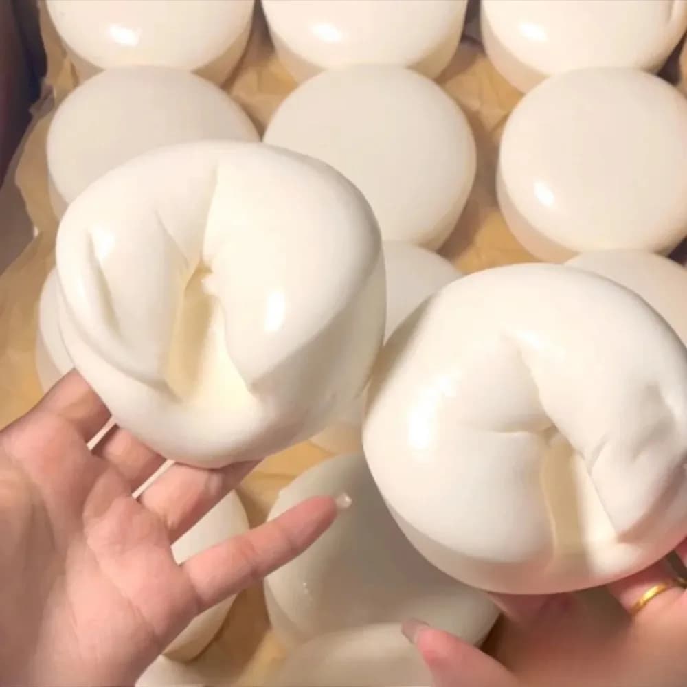 Giocattolo Antistress Morbido a Forma di Pane allo Yogurt Taba Squishy, Giocattoli Sensoriali a Lenta Risalita per Bambini e Adulti, Regali Rilassanti