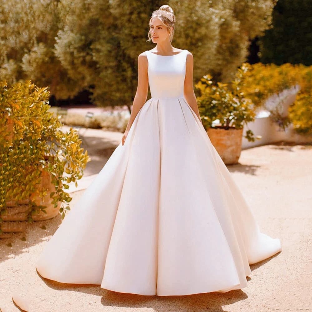 Abito da sposa semplice a trapezio in raso con tasche senza maniche strascico lungo avorio abiti da sposa illusione sul retro personalizzato
