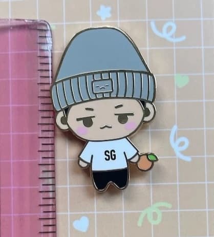 Beanie Suga Yoongi Enamel Pin