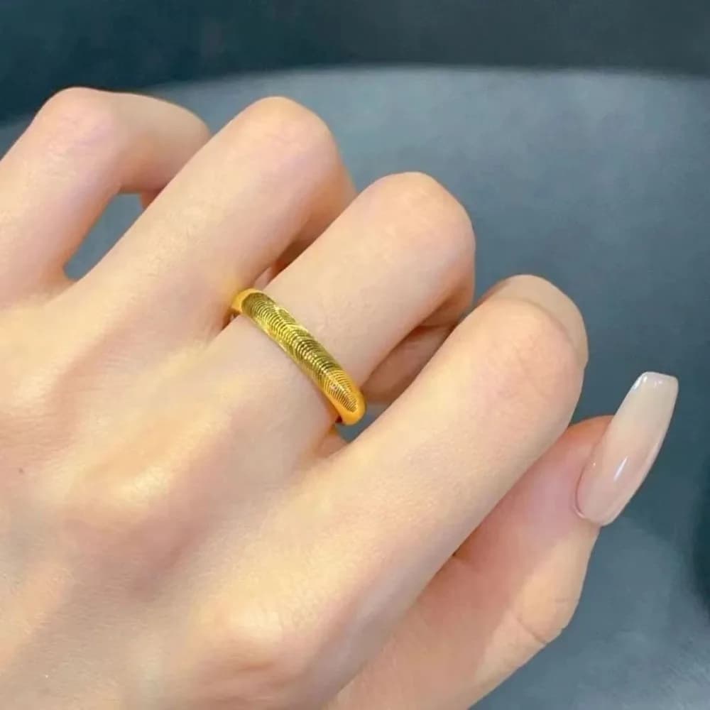 Simple Cat Eye Plain Ring Light Luxury Lovers Couple Titanium Steel Ring Finger Jewelry Valentine's Day Gift Ladies Jewelry