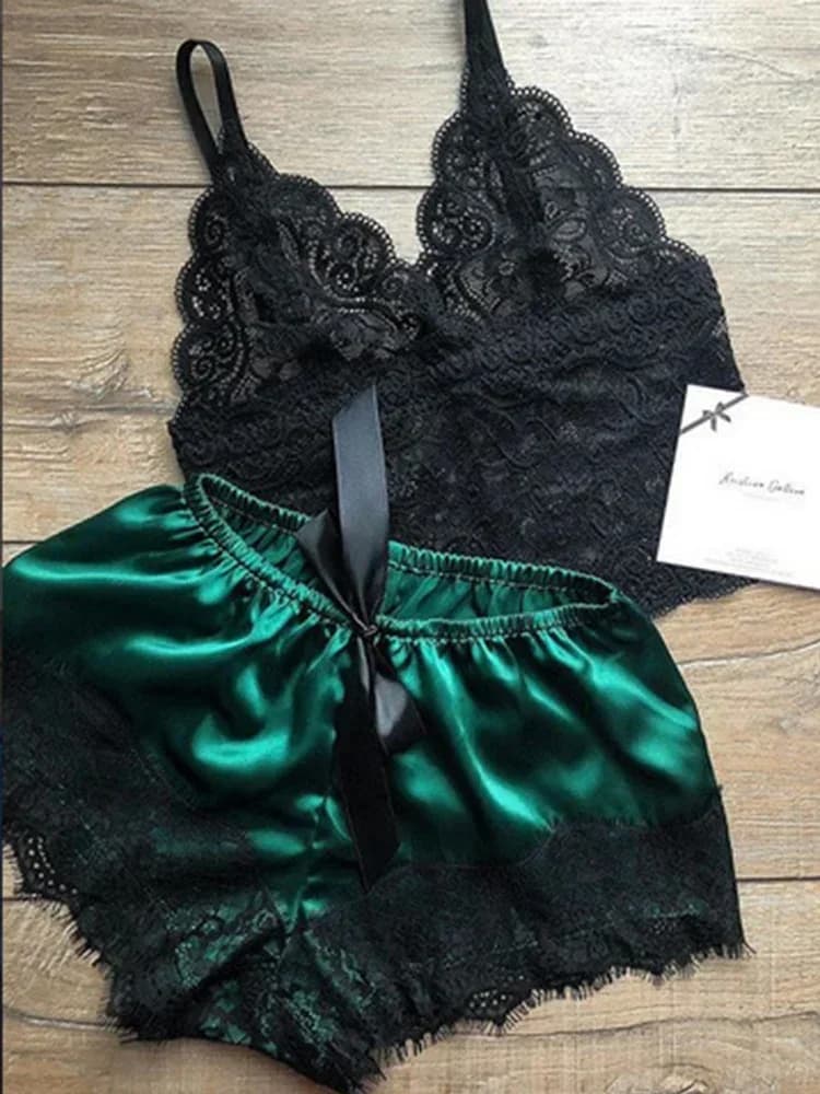 Set Pigiama 2 Pieces for Women, Sexy Lingerie in Lace and Silk, Top Shorts and Shorts, Casual Nightwear